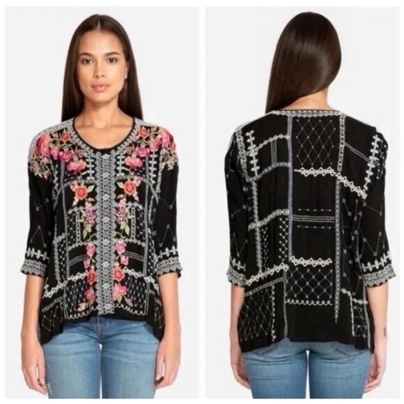 Johnny Was Carnation Floral Embroidered V-Neck Blouse Black Boho - Picture 4 of 14